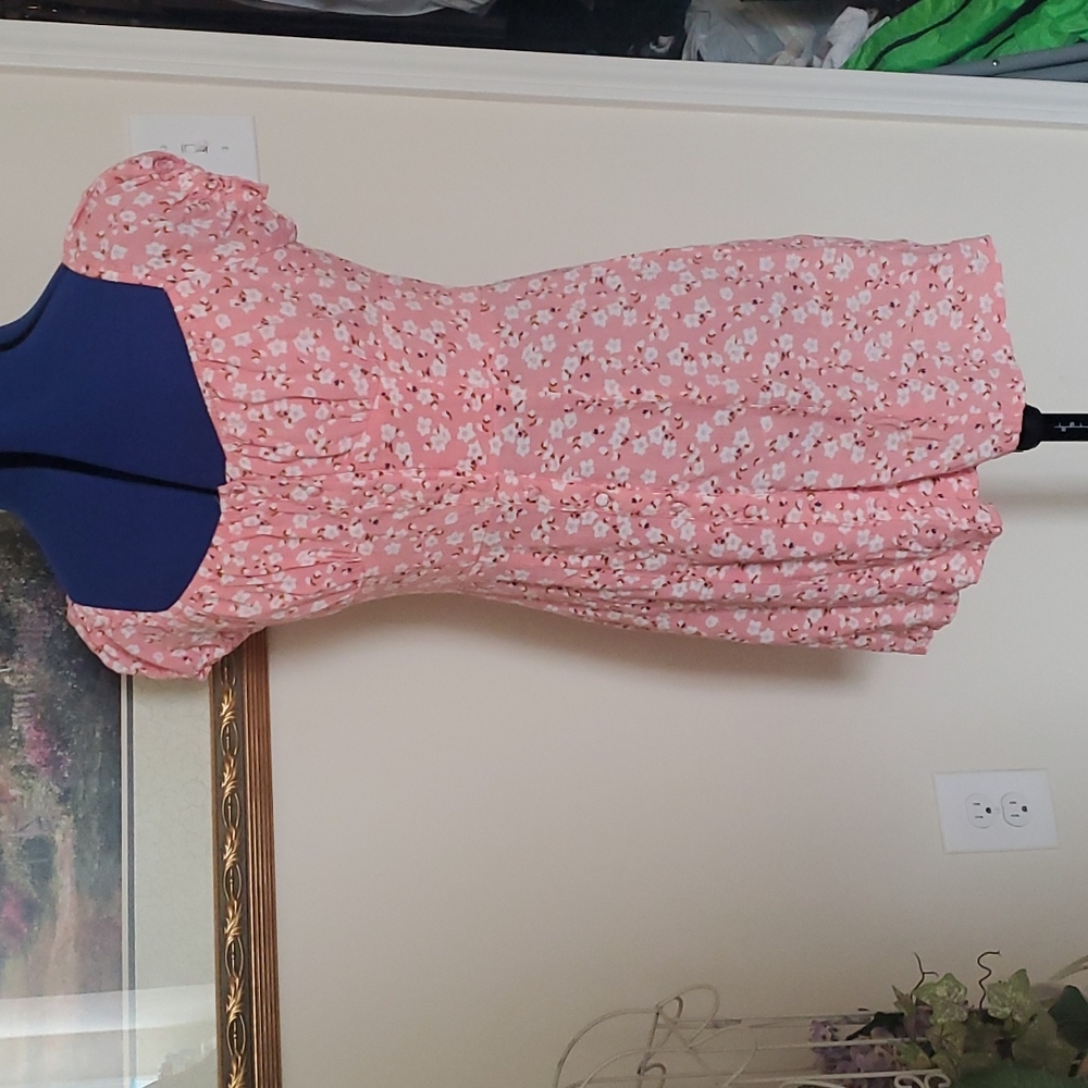 Gorgeous spring dress